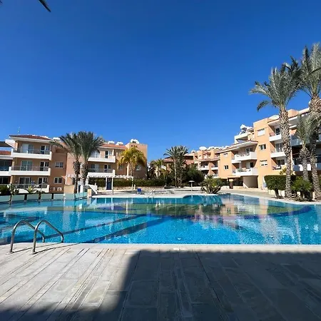 Casa Del Sol Townhouse In Iris Village