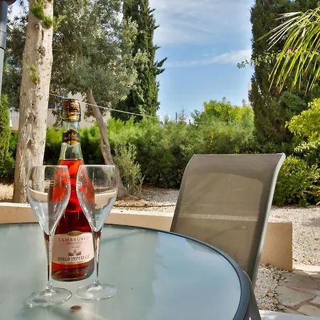 Casa Del Sol Townhouse In Iris Village * Paphos