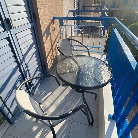 Casa Del Sol Townhouse In Iris Village